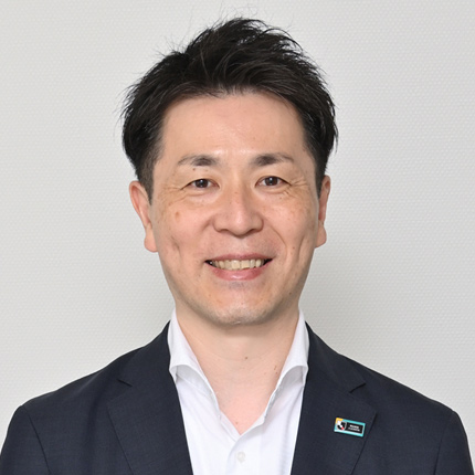 石原 尚 氏