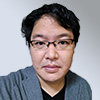 平 初