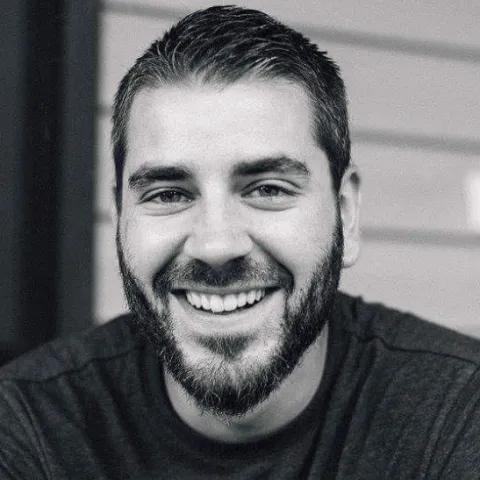 Camry Fedei Author Photo