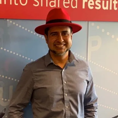 David Rojas Author Photo